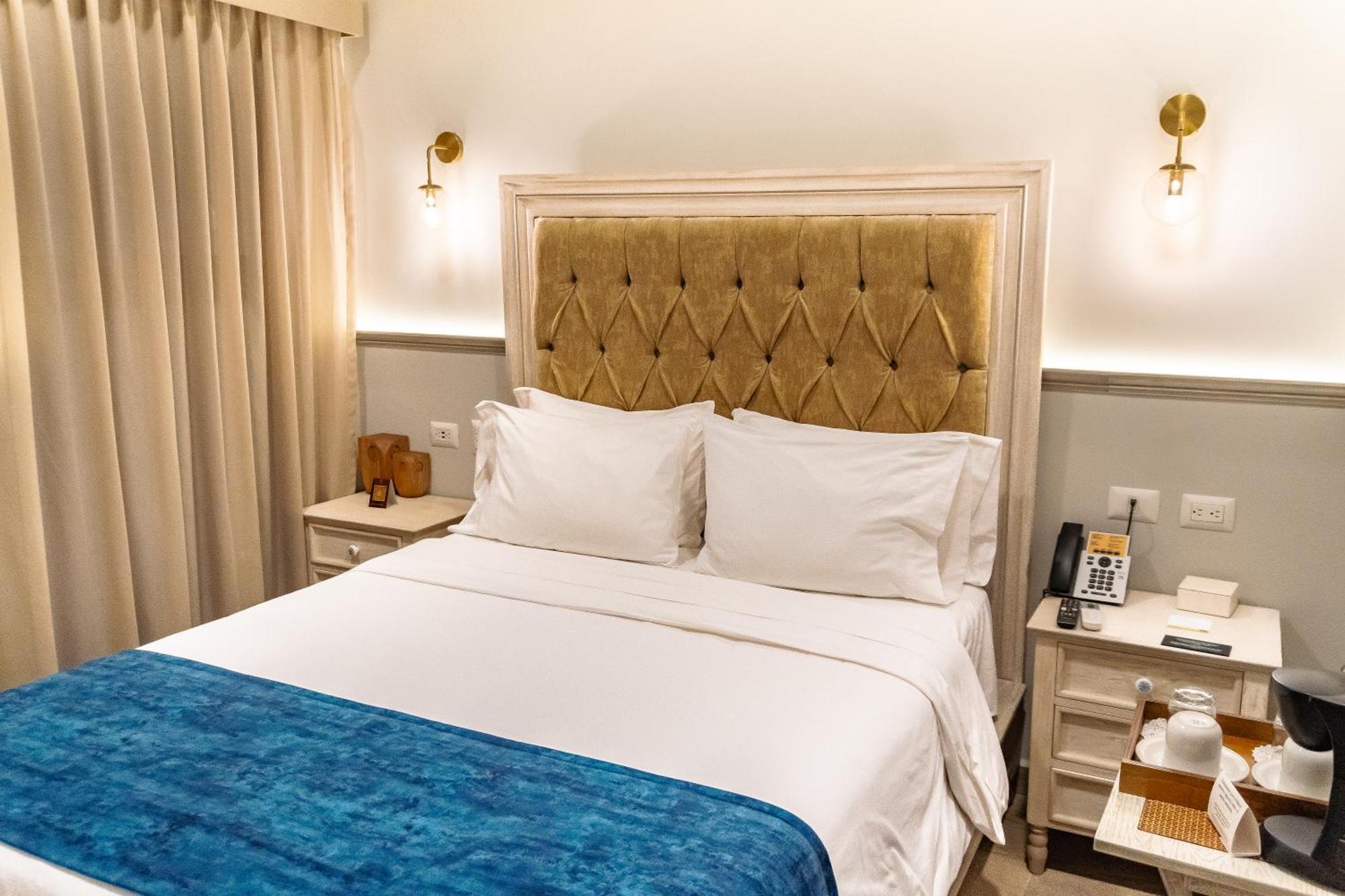Hotel Royalty 4*